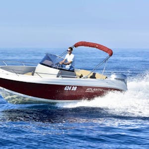 Atlantic 670 Open maximu guest cruising capacity is 6 but we recommend this boat for groups 2-4 persons.