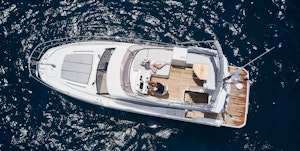  Prestige Yachts 460 rent in Dubrovnik