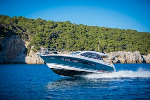 Luxury speedboat