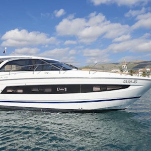 Jeanneau Leader 40 maximu guest cruising capacity is 10 but we recommend this boat for groups 2-8 persons.